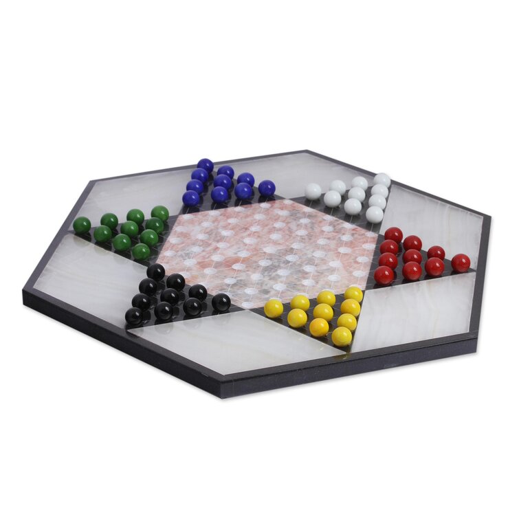 Chinese checkers game